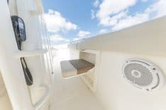 Купить яхту Boston Whaler 330 Outrage - Boston Whaler в Shestakov Yacht Sales