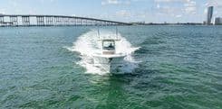 Boston Whaler 330 Outrage