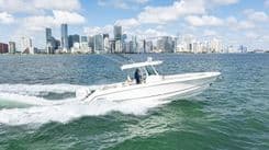 Лучшие предложения покупки яхты Boston Whaler 330 Outrage - Boston Whaler