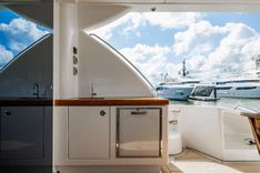 H2ome - Hatteras yacht sale