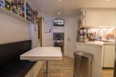 Продажа яхты NAAV - PERSHING