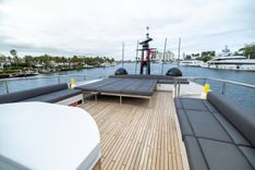 Продажа яхты NAAV - PERSHING