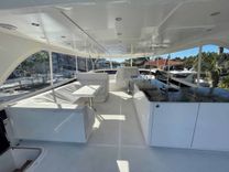 Продажа яхты JOHNSON 80' FLYBRIDGE WHYDRAULIC PLATFORM - Johnson