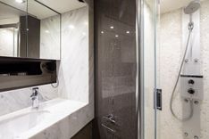 Купить яхту SUNSEEKER 75 YACHT 2014 в Shestakov Yacht Sales