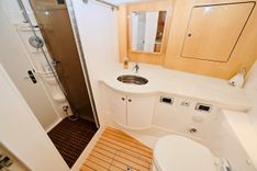 Лучшая цена на Intrepid 47