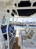 Boston Whaler Outrage - Boston Whaler yacht sale