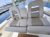 best yacht sales deals Boston Whaler Outrage - Boston Whaler