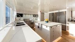 Buy a yacht Nyla - Mengi Yay