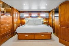 Купить яхту SERENITY 95 в Shestakov Yacht Sales