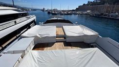 Стоимость яхты BLACK LEGEND - Baia