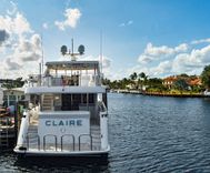 the best price on Claire 85 E