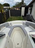 the best price on Sea Ray 220 Sundeck 22