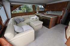 Купить яхту - 52 Convertible в Shestakov Yacht Sales