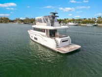 best yacht sales deals 2023 Sirena 58 61