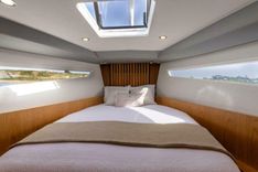 Стоимость яхты Off The Grid - SOUTHERLY