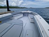 Buy a yacht No Name - Contender Boats