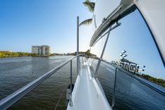 Buy a yacht PATRIOT - PRESTIGE