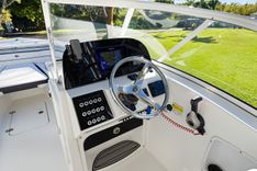 Buy a yacht Sea Pro 240 Dual Console 240 Dual Console