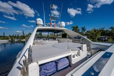 the best price on La Bella Vita - Ferretti Yachts