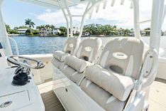 Купить яхту 2015 Yellowfin 42 2015 в Shestakov Yacht Sales