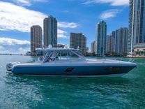 Стоимость яхты Intrepid 407 Cuddy 407 Cuddy