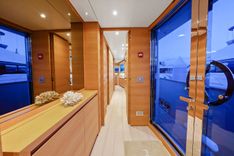 best yacht sales deals Fontana 2012