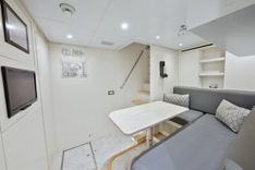 Buy a yacht Fontana 2012