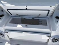 Продажа яхты 2024 Everglades 395 cc 2024