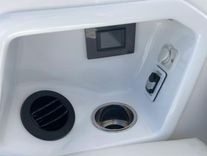 Лучшая цена на 2024 Everglades 395 cc 2024