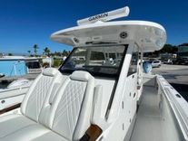 2024 Everglades 395 cc - Everglades