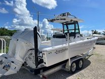 best yacht sales deals 2023 Everglades 273CC - Everglades