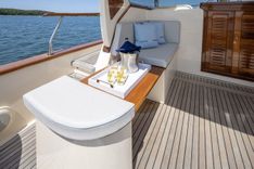 Buy a 2022 Fratelli Aprea Sorrento 32 Hard Top - FRATELLI APREA at Shestakov Yacht Sales