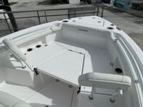 Купить яхту 2023 Everglades 235CC 235CC в Shestakov Yacht Sales