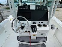 Купить яхту 2023 Everglades 235CC 25 в Shestakov Yacht Sales