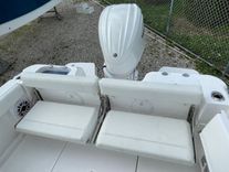 2023 Everglades 235CC 235CC