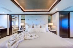 Лучшая цена на MISSING LINK 2015