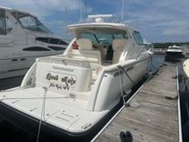 best yacht sales deals 2007 Tiara Yachts 4300 Sovran