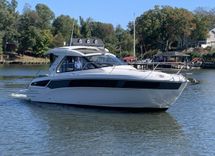 best yacht sales deals 2015 Bavaria S36 - Bavaria Yachts