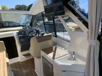 Buy a yacht 2015 Bavaria S36