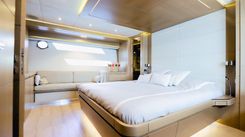 Buy a yacht DOLLY 2015