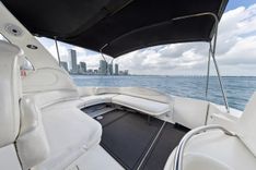 Купить яхту Sea Ray 380 Sundancer 2003 в Shestakov Yacht Sales