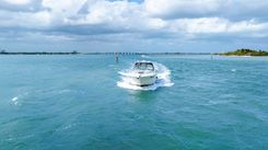 Лучшая цена на Sea Ray 380 Sundancer - SEA RAY