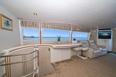 best yacht sales deals Octopi 76