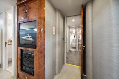 best yacht sales deals Octopi EB 76