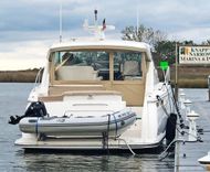 Стоимость яхты 2009 Tiara Yachts Sovran 4300 45