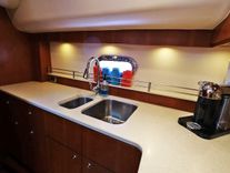 Продажа яхты 2009 Tiara Yachts Sovran 4300 - Tiara