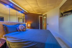 Buy a yacht Dream on 90