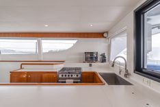 Лучшие предложения покупки яхты FLASH 66