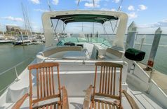 Buy a yacht No Surrender - Carver Yachts