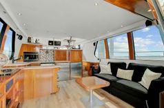 No Surrender - Carver Yachts